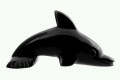 Delfin z czarnego obsydianu z Meksyku, długość 11-12 cm (symbol szczęścia i radości)