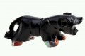 Jaguar z czarnego obsydianu z kolorowymi łapkami - figurka z Meksyku, długość 11 cm