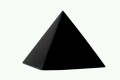 Piramida z czarnego obsydianu z Meksyku - wysokość 6-6,5 cm, podstawa 7x7 cm - ochrona energetyczna, wyjście z negatywnych myśli