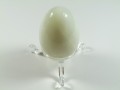 Jajko z jadeitu z podstawką, wysokość 5 cm (